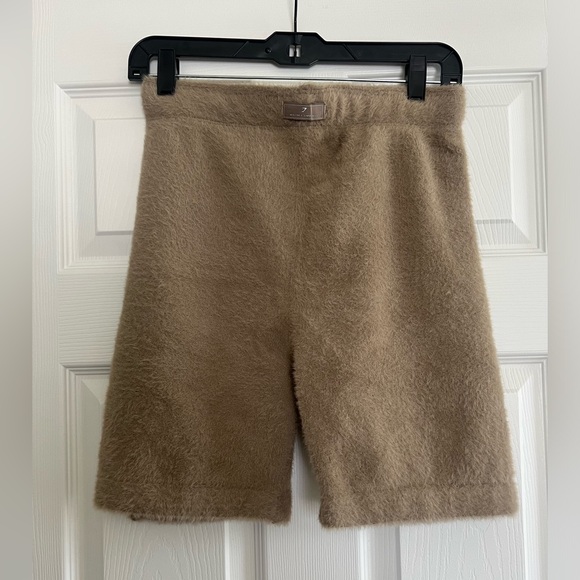 Gymshark Pants - Gymshark x Whitney Simmons Eyelash Knit Shorts - Cement Brown